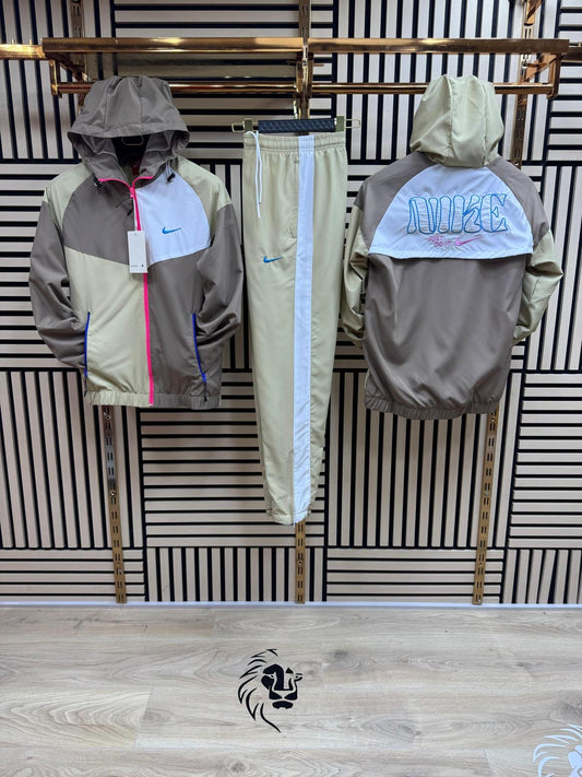 Chándal Nike Just doit Beige