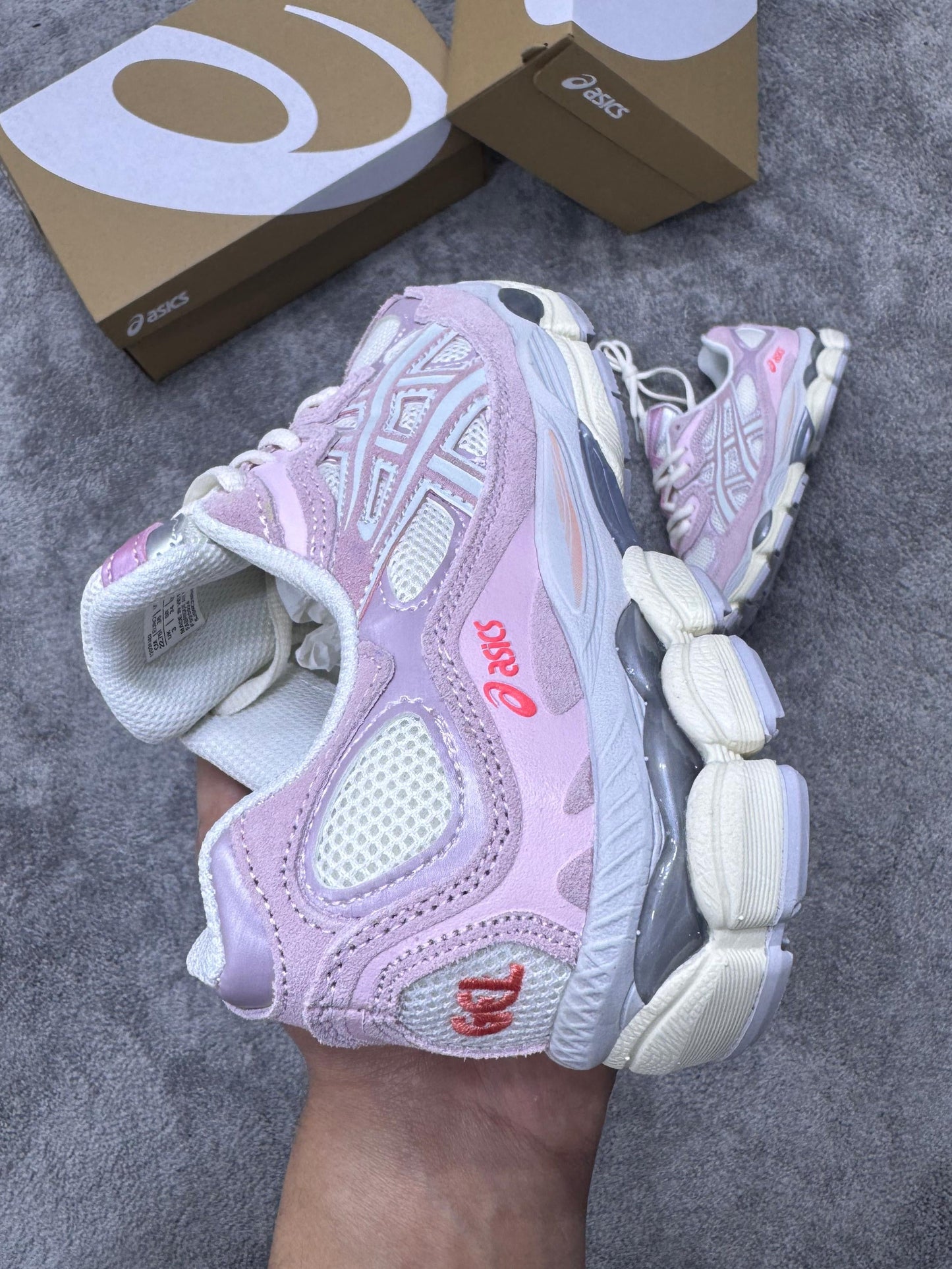 Asics GEL-NYC “color rosa”