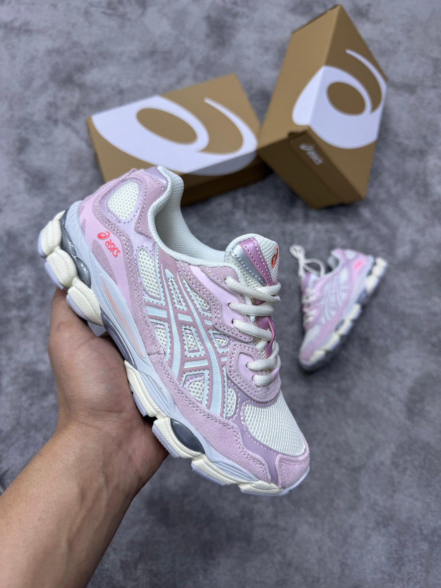 Asics GEL-NYC “color rosa”