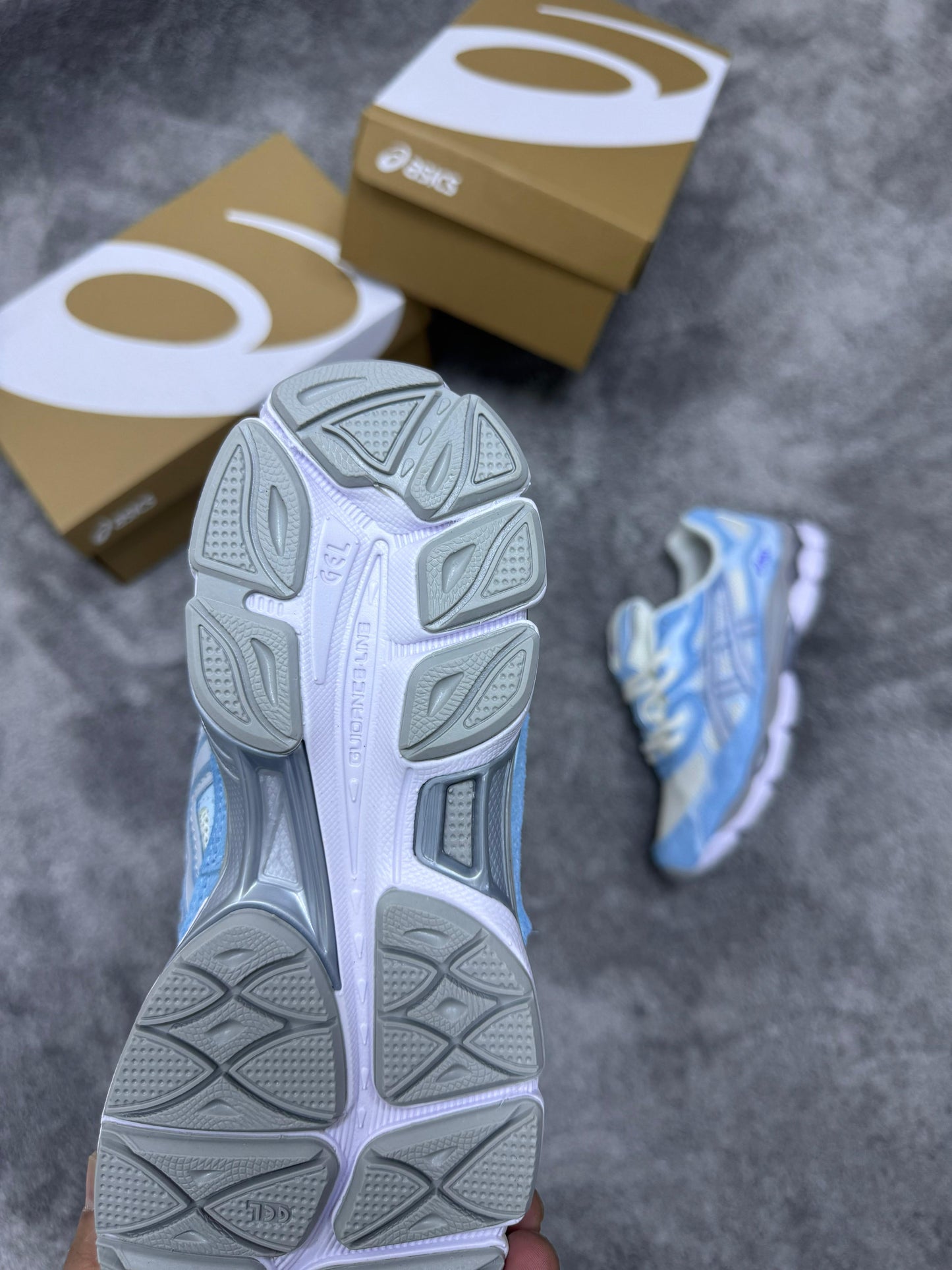 Asics GEL-NYC “con azul”