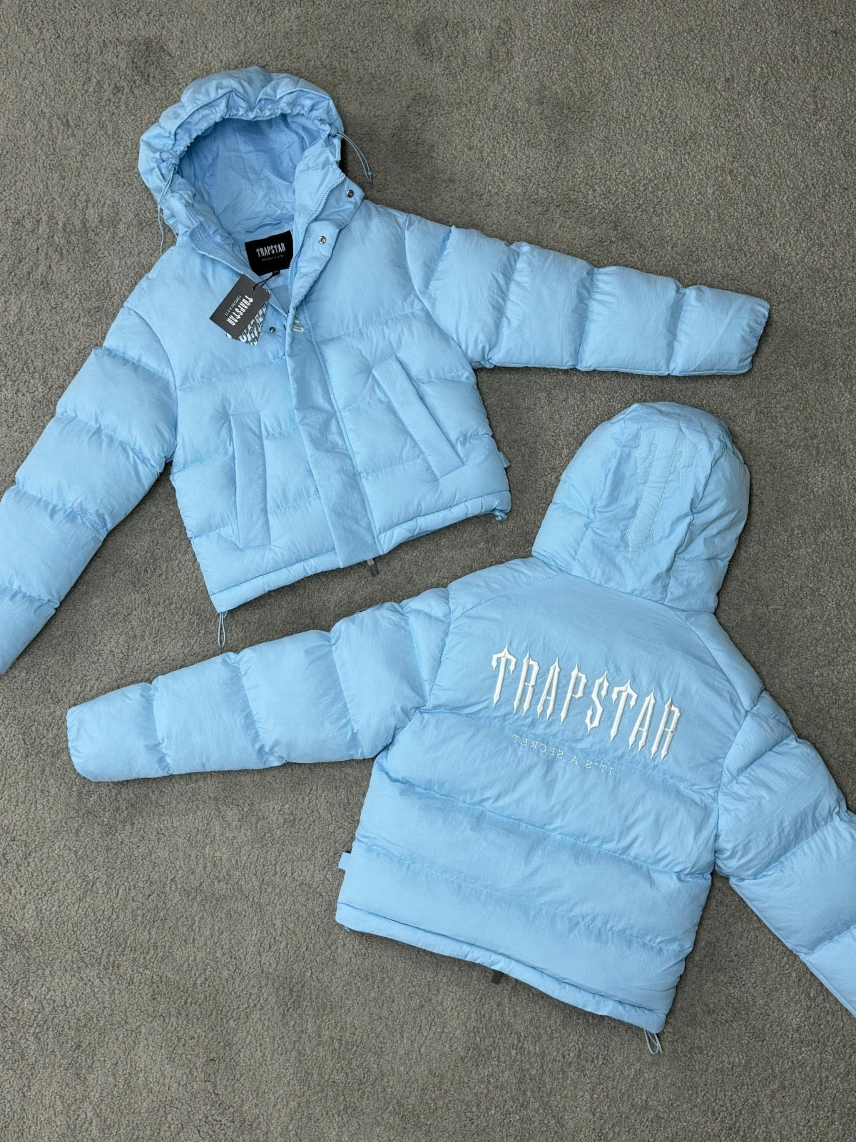 Chaquetas TRAPSTAR it’s secret
Para chicos