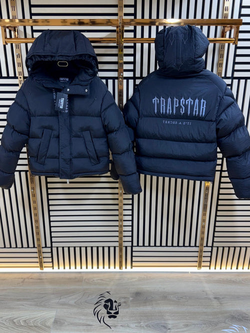 Chaquetas TRAPSTAR it’s secret
Para chicos