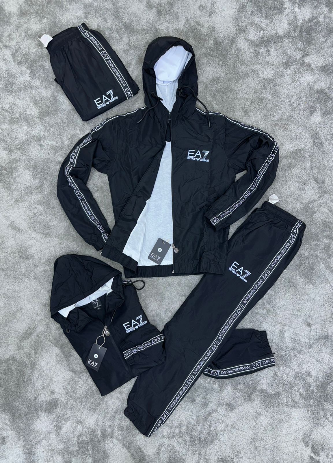 Chandal Armani (negro) Max calidad