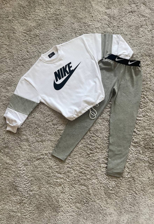 Chándal Nike mujer