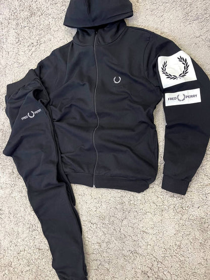 Chandal “Fred perry” "Baja calidad"
