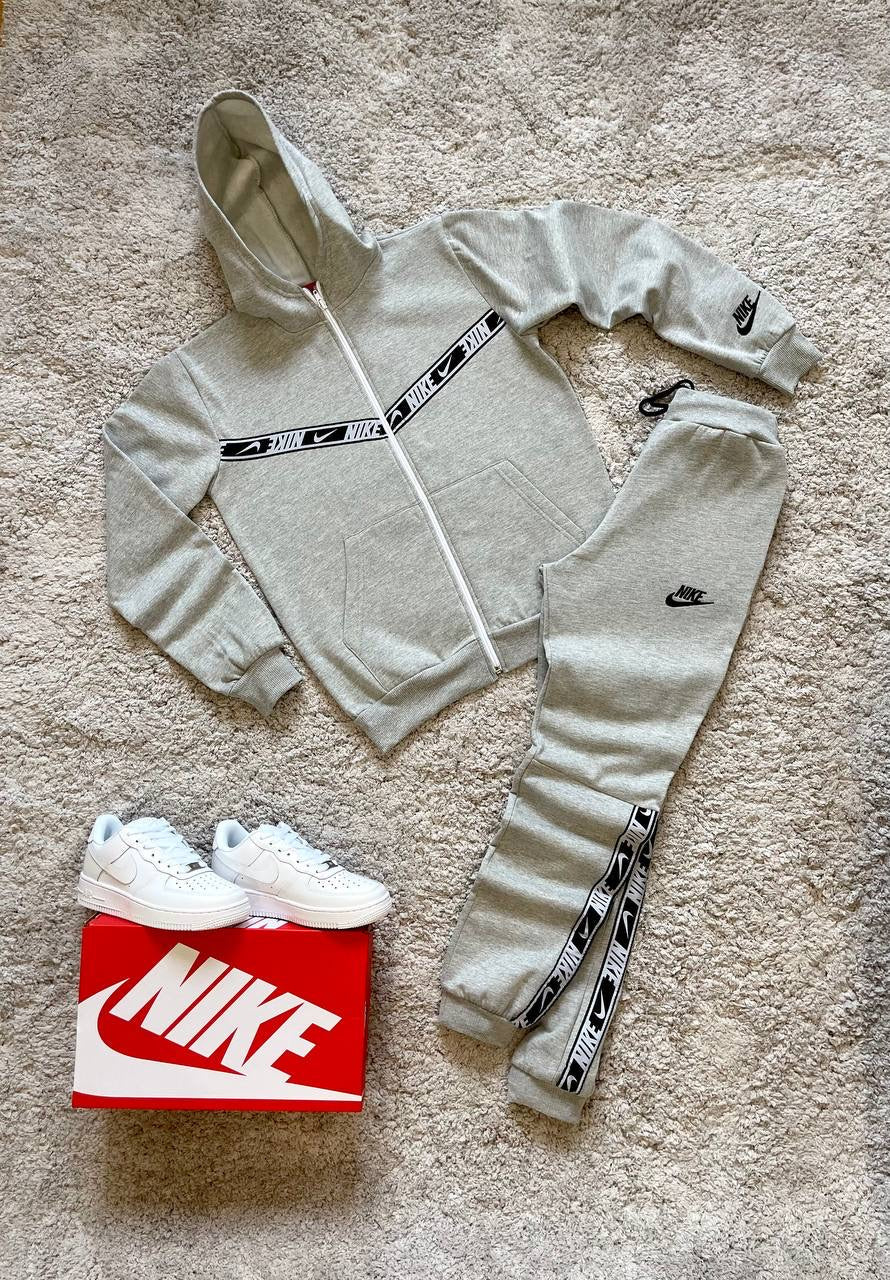 Chándal Nike (Gris) "Baja calidad"