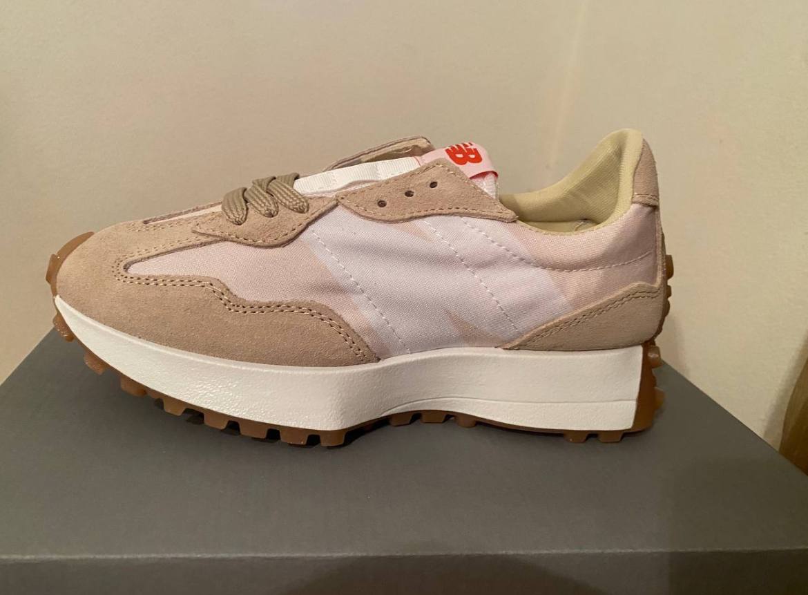 New Balance 327 "Baja calidad"