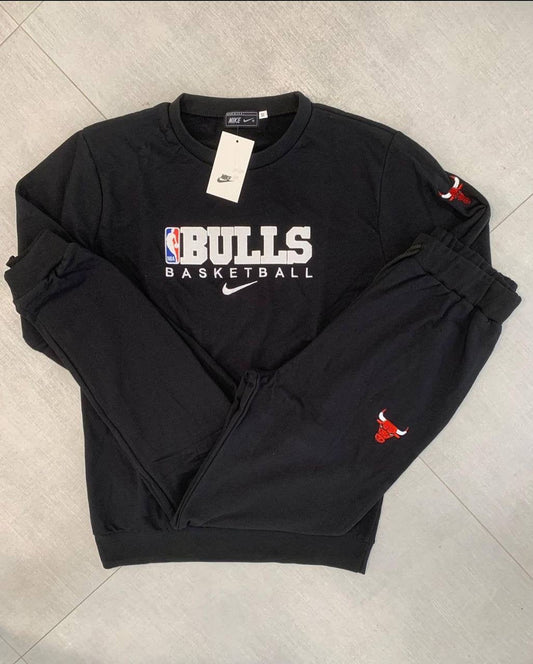 Chándal BULLS (Negro) "Baja calidad"